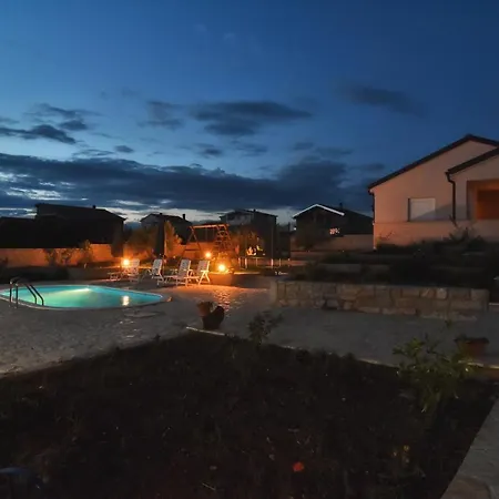 Σπίτι διακοπών Kuca Za Odmor Diana Sukošan