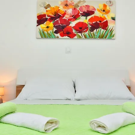 Kuca Za Odmor Diana Sukošan