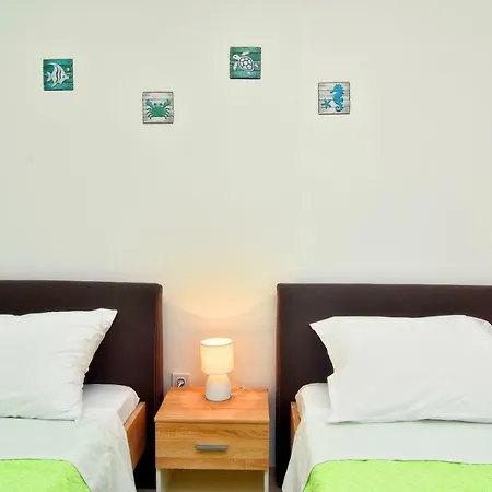 Kuca Za Odmor Diana Σπίτι διακοπών Sukošan