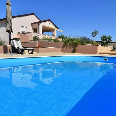 Kuca Za Odmor Diana Holiday home