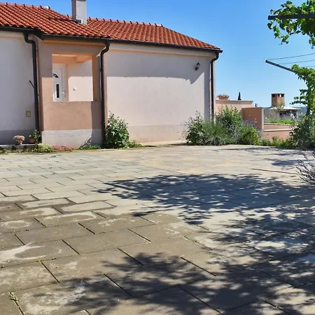 Kuca Za Odmor Diana *