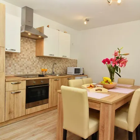 بيت للعطل Kuca Za Odmor Diana *