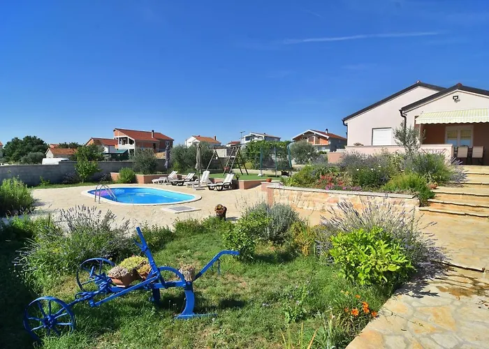 Kuca Za Odmor Diana * Сукошан