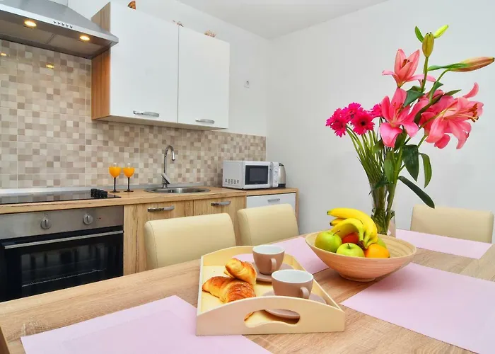 Kuca Za Odmor Diana Nyaraló Sukošan